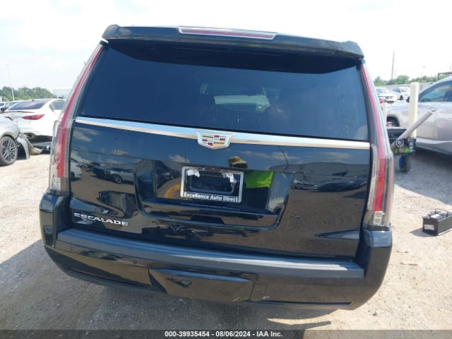 1GYS3BKJ9JR134045 Cadillac Escalade Luxury