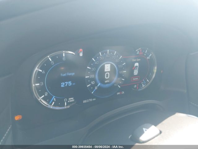 1GYS3BKJ9JR134045 Cadillac Escalade Luxury