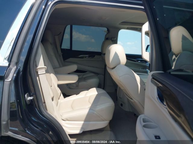 1GYS3BKJ9JR134045 Cadillac Escalade Luxury