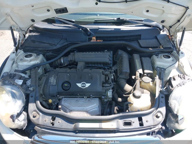 2011 MINI COOPER WMWSU3C52BT094371 Photo 9