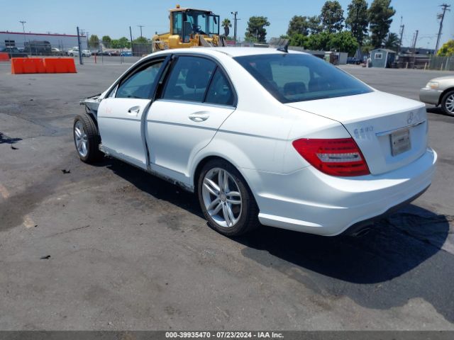 WDDGF4HB1ER302643 Mercedes-Benz C 250 Luxury/sport