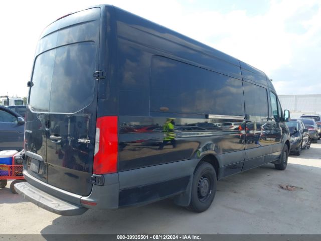 W1W4EDHY3LP210709 Mercedes-Benz Sprinter 2500 High Roof V6
