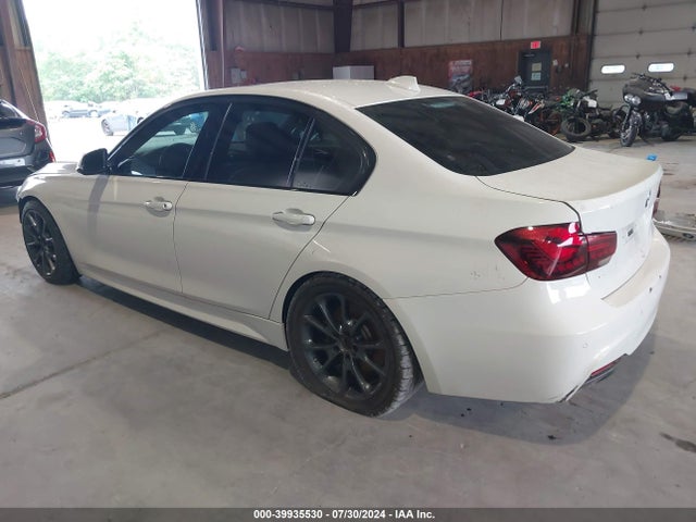 2018 Bmw 340i Xdrive მანქანა იყიდება აუქციონზე, vin: WBA8B7G55JNU94901, აუქციონის ნომერი: 39935530