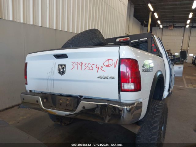 3C6UR5CL9JG133161 RAM 2500 Tradesman  4x4 6'4 Box