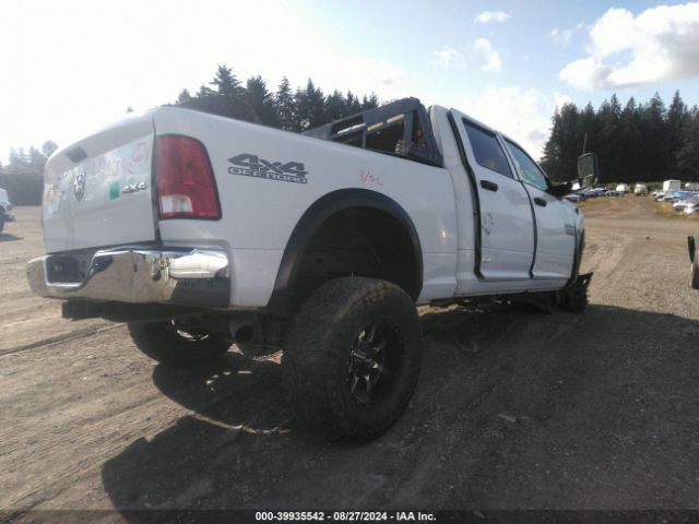 3C6UR5CL9JG133161 RAM 2500 Tradesman  4x4 6'4 Box
