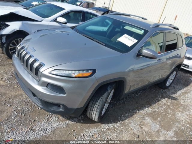 1C4PJLCB4GW297596 Jeep Cherokee Latitude