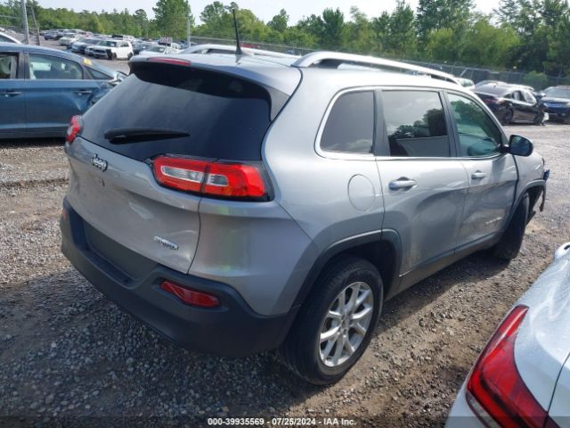 1C4PJLCB4GW297596 Jeep Cherokee Latitude