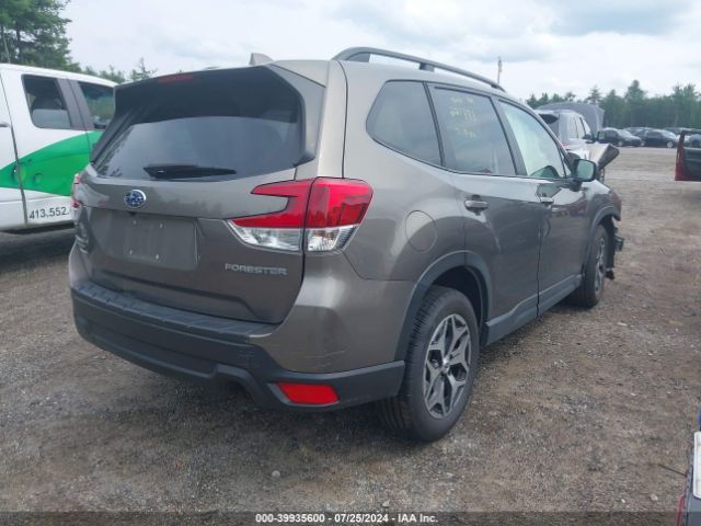 JF2SKAGC6KH461282 Subaru Forester Premium