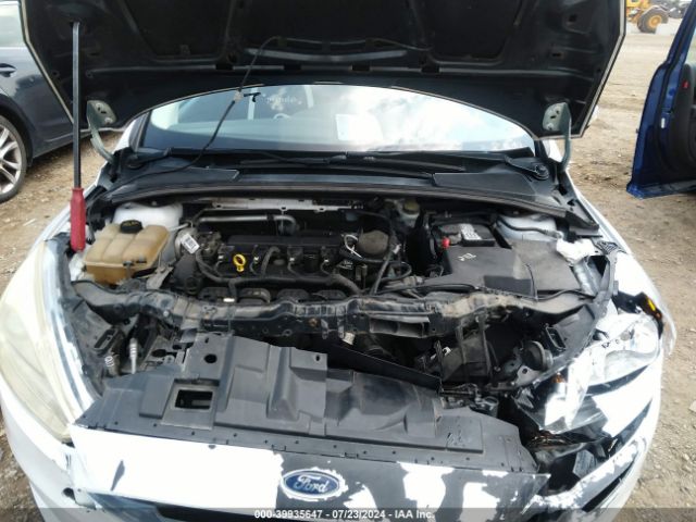 1FADP3F28GL208410 Ford FOCUS SE