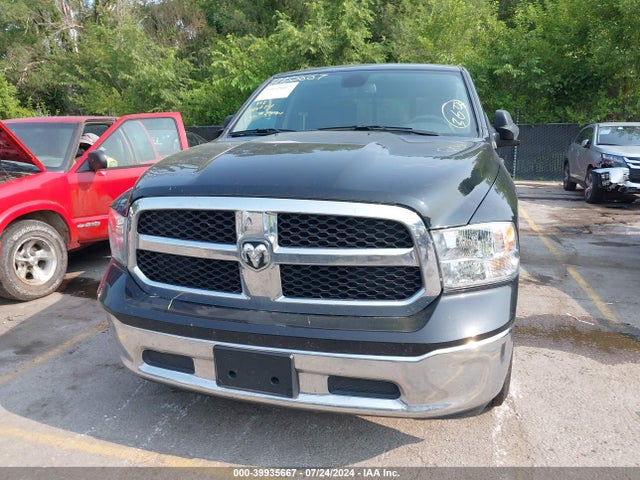 1C6RR7LGXPS575274 RAM 1500 Classic Slt  4x4 5'7 Box