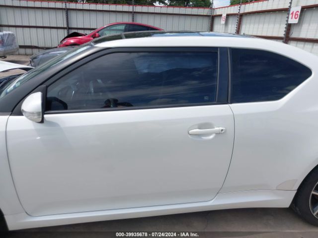 JTKJF5C77GJ020560 Scion TC
