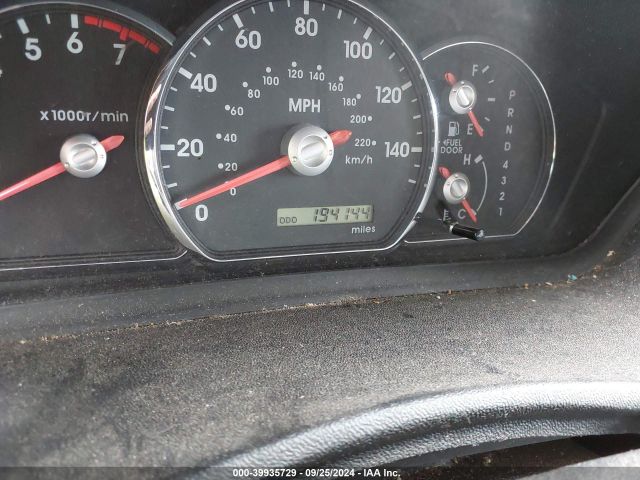 2011 MITSUBISHI ENDEAVOR 4A4JN2AS3BE027094 Photo 6