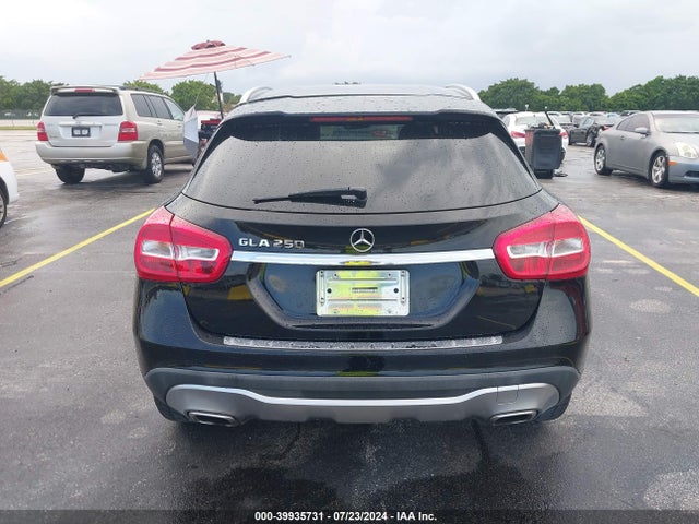 WDCTG4EB0JJ461473 Mercedes-Benz GLA 250
