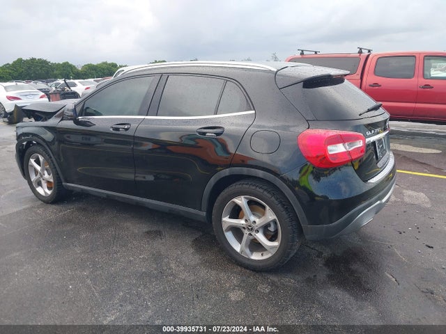 WDCTG4EB0JJ461473 Mercedes-Benz GLA 250