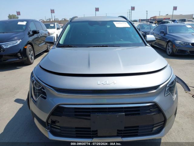 KNDCR3LEXP5033855 KIA Niro Ex Touring