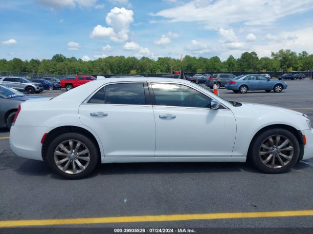2C3CCAKGXJH304376 Chrysler 300 Limited Awd