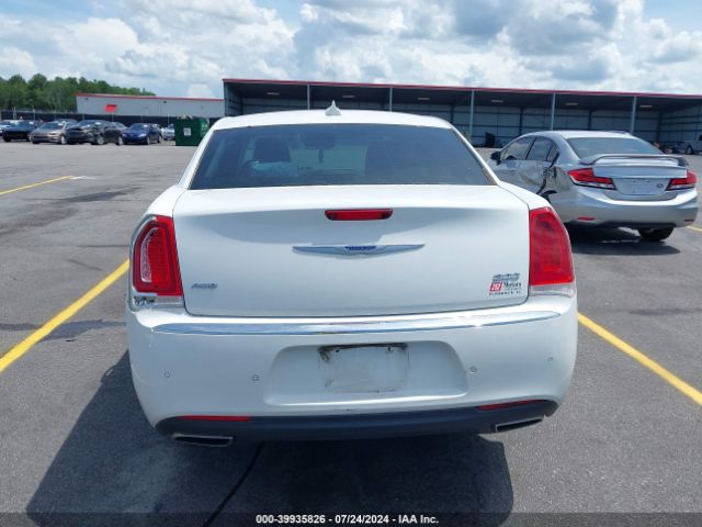 2C3CCAKGXJH304376 Chrysler 300 Limited Awd