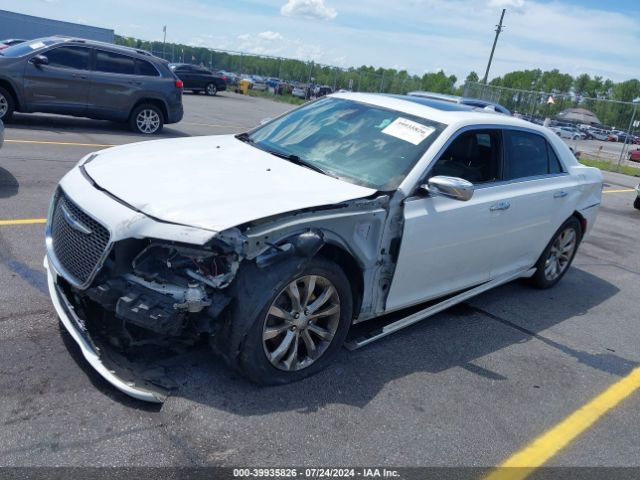 2C3CCAKGXJH304376 Chrysler 300 Limited Awd
