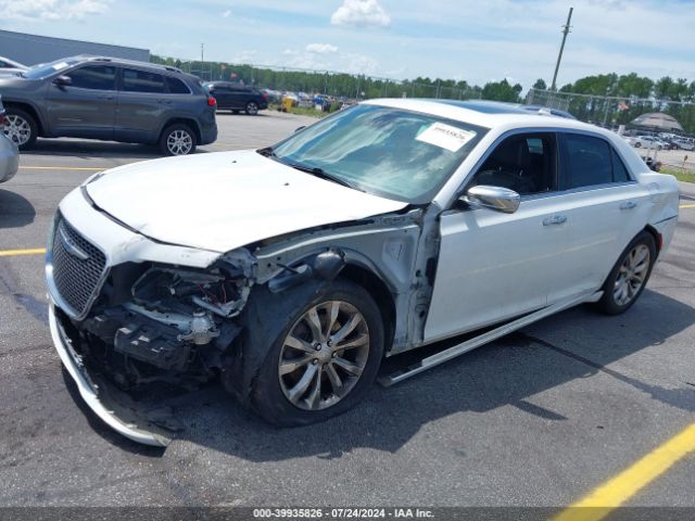 2C3CCAKGXJH304376 Chrysler 300 Limited Awd