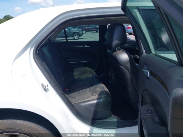 2C3CCAKGXJH304376 Chrysler 300 Limited Awd