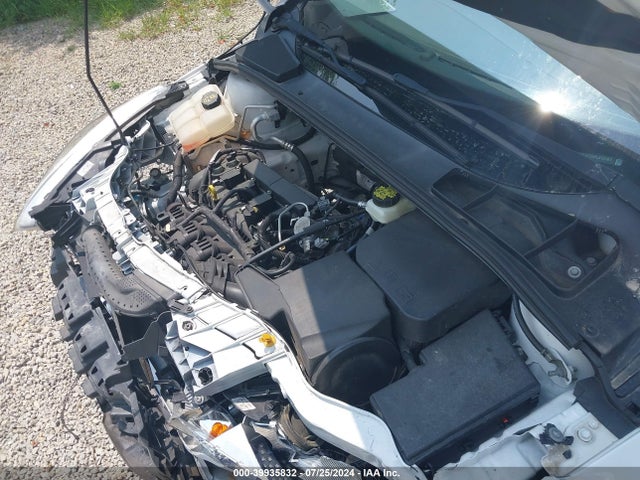 Ford FOCUS SE 2017 1FADP3F20HL313167 Image 10