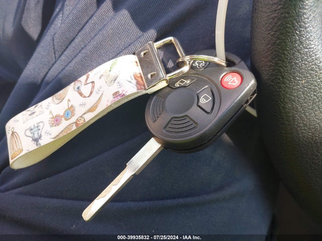 Ford FOCUS SE 2017 1FADP3F20HL313167 Image 11