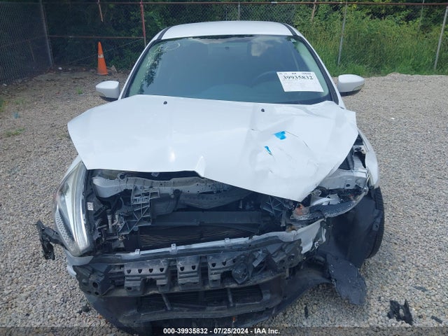 Ford FOCUS SE 2017 1FADP3F20HL313167 Image 13