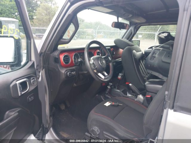 1C4HJXCG4JW279985 Jeep Wrangler Rubicon 4x4