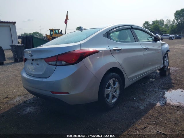 Hyundai ELANTRA SE 2014 KMHDH4AEXEU075814 Image 4