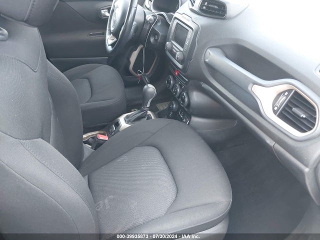 ZACCJBBT7FPC26777 Jeep Renegade Latitude