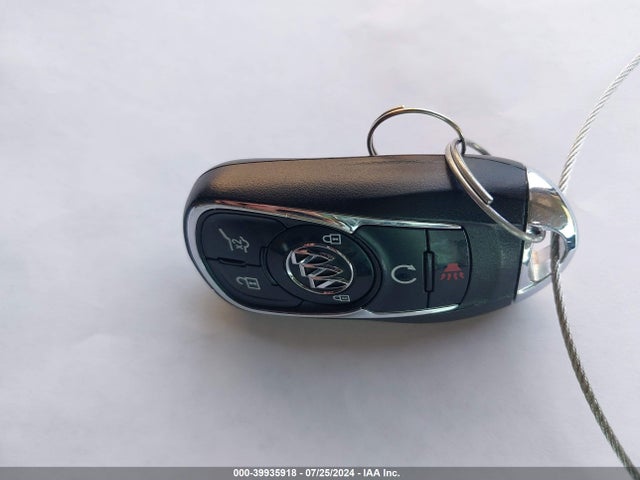 5GAERCKWXJJ214537 Buick Enclave Premium