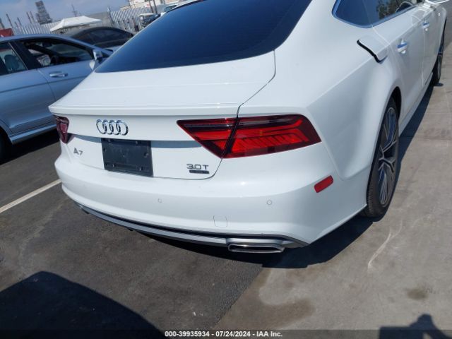 WAU23AFC4JN062946 Audi A7 3.0t Premium Plus
