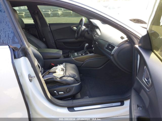 WAU23AFC4JN062946 Audi A7 3.0t Premium Plus