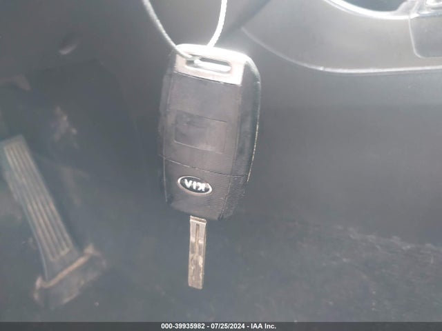 KIA Optima Lx 2015 KNAGM4A7XF5663915 Image 11