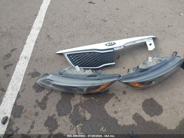 KIA Optima Lx 2015 KNAGM4A7XF5663915 Image 12