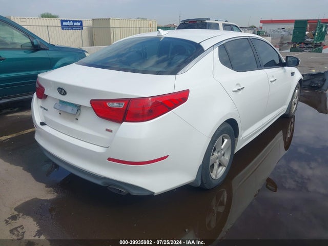 KIA Optima Lx 2015 KNAGM4A7XF5663915 Image 4