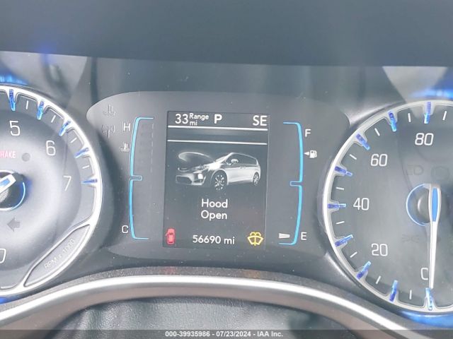 2C4RC1BG8JR109179 Chrysler Pacifica Touring L