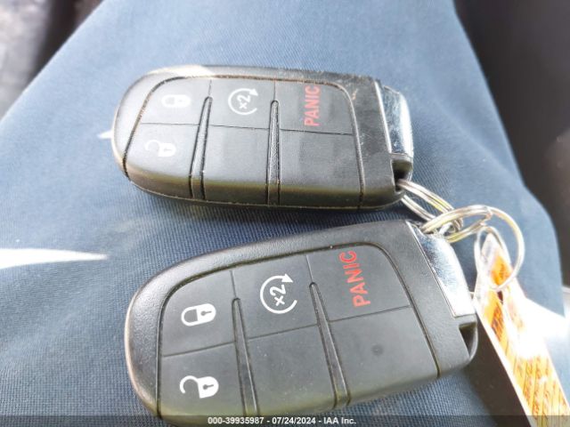 3C4NJCBB4KT637370 Jeep Compass Latitude