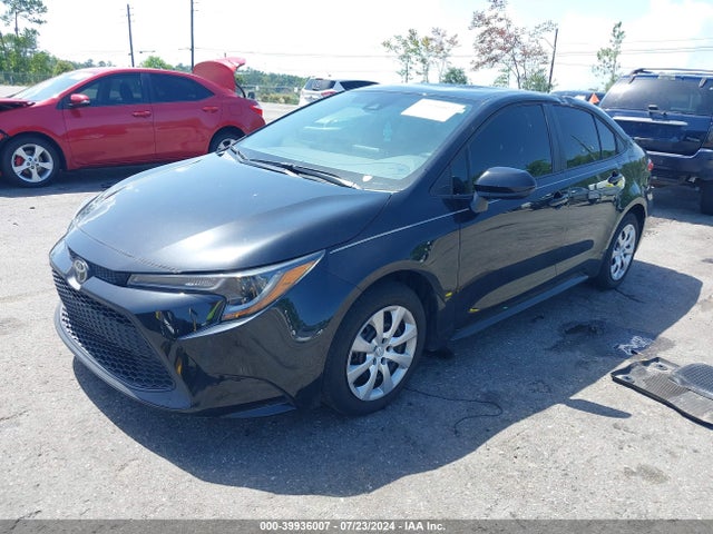Toyota COROLLA LE 2021 5YFEPMAE8MP212045 Image 2