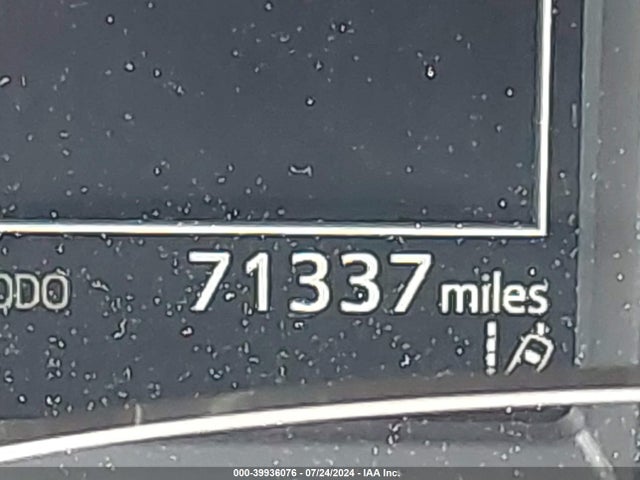 Toyota Rav4 Xle 2017 JTMRFREV8HJ125056 Image 15