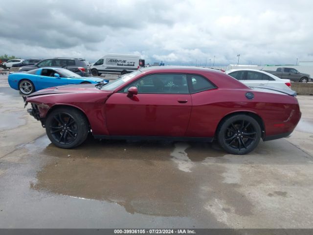 2C3CDZBT8JH252089 Dodge Challenger R/t