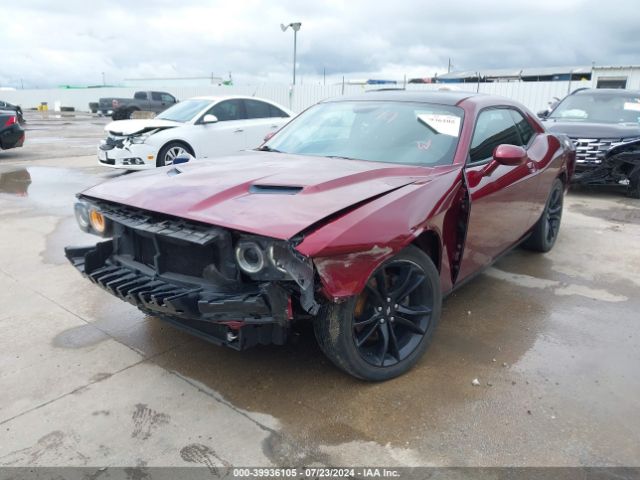 2C3CDZBT8JH252089 Dodge Challenger R/t