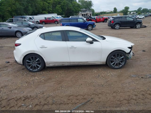 JM1BPBMMXK1125937 Mazda Mazda3 Preferred Package
