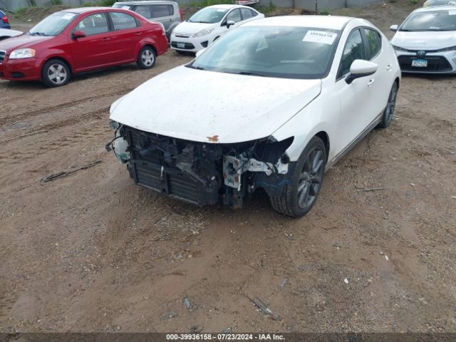 JM1BPBMMXK1125937 Mazda Mazda3 Preferred Package