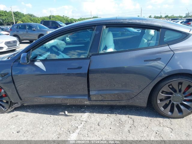 5YJ3E1EC9NF194902 Tesla Model 3 Performance Dual Motor All-wheel Drive