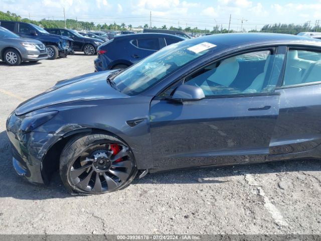 5YJ3E1EC9NF194902 Tesla Model 3 Performance Dual Motor All-wheel Drive