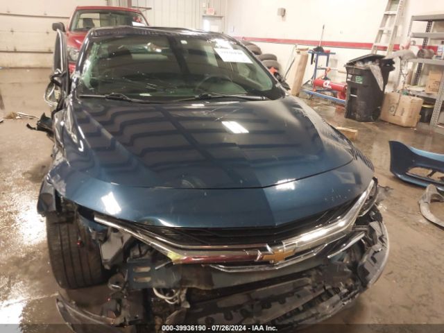 1G1ZD5STXLF086945 Chevrolet Malibu Fwd Lt