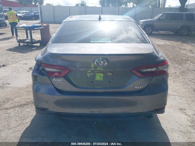 Toyota CAMRY XLE 2021 4T1F11AK2MU575871 Image 17