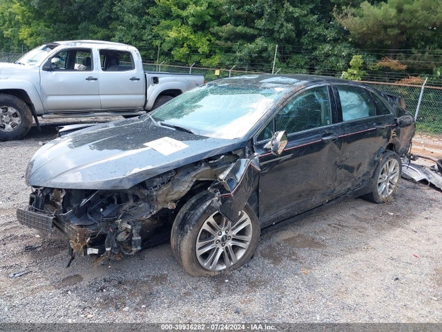 Lincoln MKZ 2014 3LN6L2J96ER834156 Image 2