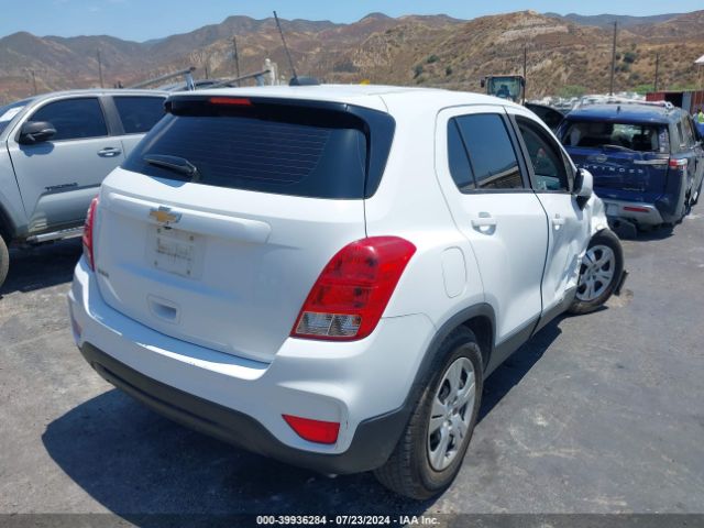 KL7CJKSB0HB168934 Chevrolet TRAX LS
